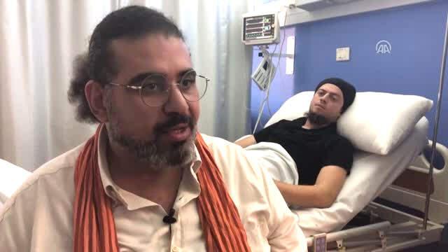 Kobra Yılanının Isırdığı Aref, Ayaklarındaki His Kaybından Dolayı Yürüyemiyor