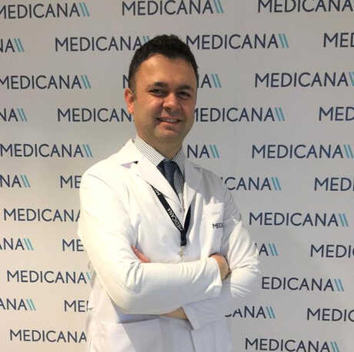 Opr. Dr. Aksakallı: Hamilelikte Çok Yüksek ya da Düz Ayakkabı Giymeyin