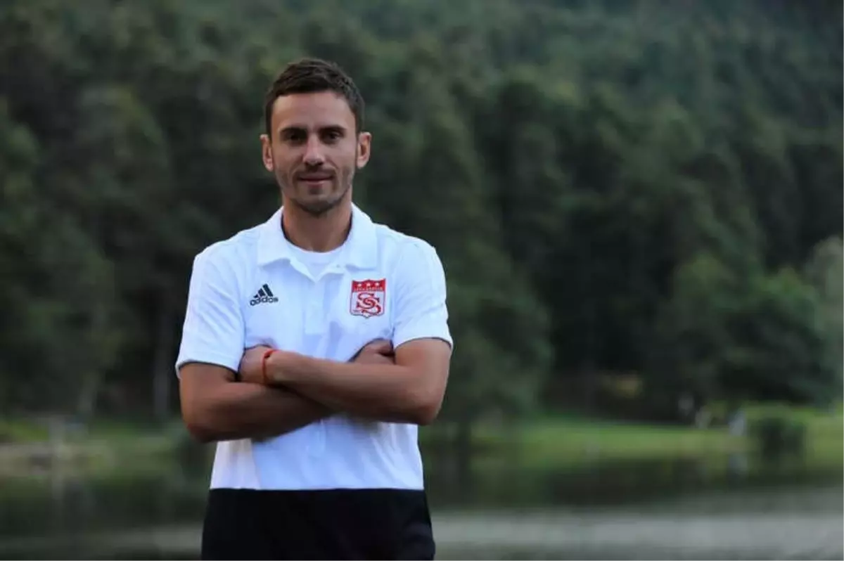Sivasspor, Rybalka ile 3 Yıllık Sözleşme İmzaladı - Spor