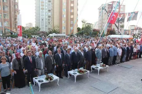 TBMM Eski Başkanı Kahraman Samsun'da Toplu Açılış Yaptı TBMM Eski Başkanı Kahraman Samsun'da Toplu Açılış Yaptı