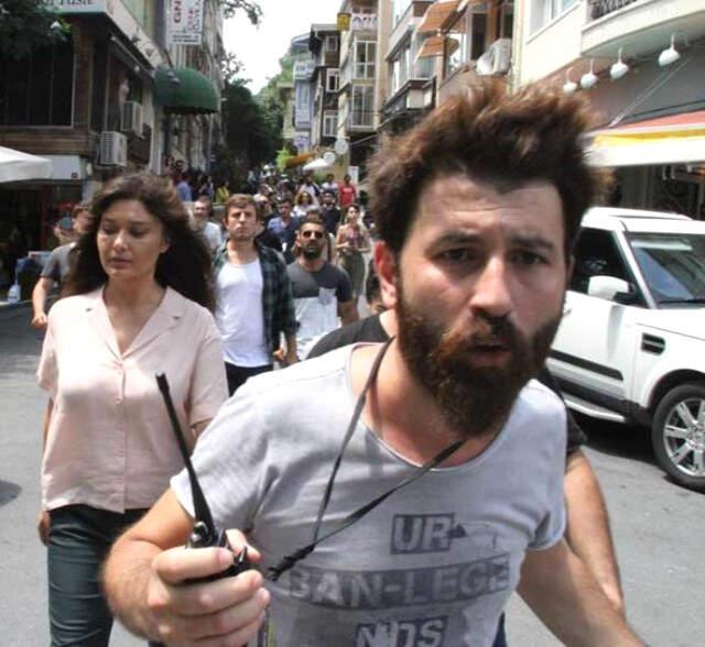 Yüzündeki Şişliklerden Dolayı Görüntülenmek İstemeyen Nurgül Yeşilçay'ın Setinde Gerginlik Çıktı