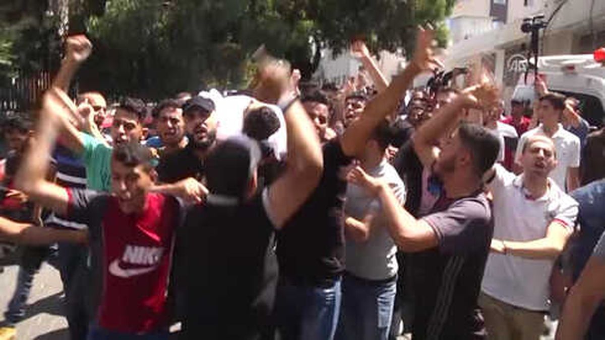 Gazze Şehitlerini Uğurluyor