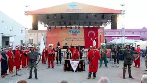 Kütahya Çini, Termal, Kültür, Sanat ve Turizm Festivali Kütahya Çini, Termal, Kültür, Sanat ve Turizm Festivali