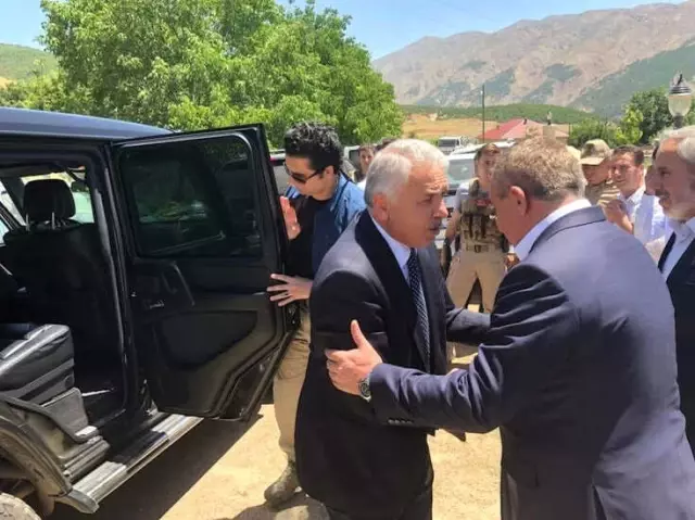 Muş Valisi Yıldırım, 'En Ufak Bir Tereddüt Yaşanmayacak' Muş Valisi Yıldırım, 'En Ufak Bir Tereddüt Yaşanmayacak'