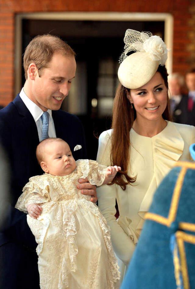 Prens William ve Kate Middleton, Oğulları Prens George'un Doğum Günü İçin Karayip'teki 'Mustique' Adasını Seçti