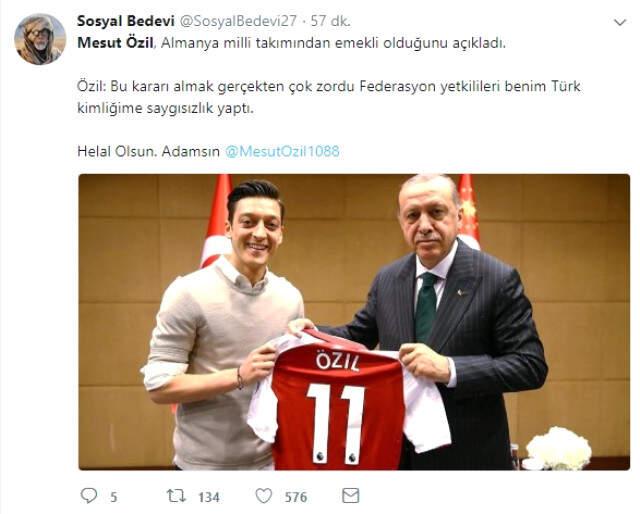 Alman Milli Takımını Bırakma Kararı Alan Mesut Özil'e Destek Yağdı