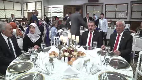 BBP Genel Başkanı Destici Nikah Şahidi Oldu BBP Genel Başkanı Destici Nikah Şahidi Oldu