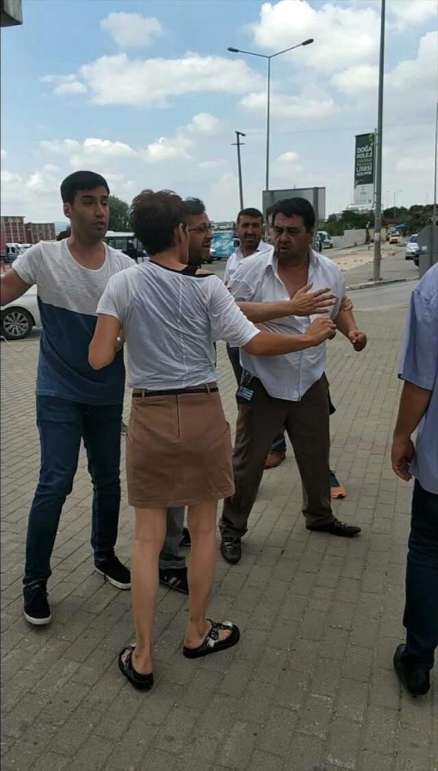 Halk Otobüsü Şoförünün Tehlikeli Manevrası Kavga Çıkardı