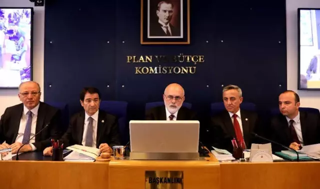 Bedelli Teklifi Görüşmeleri Plan ve Bütçe Komisyonu'nda Başladı