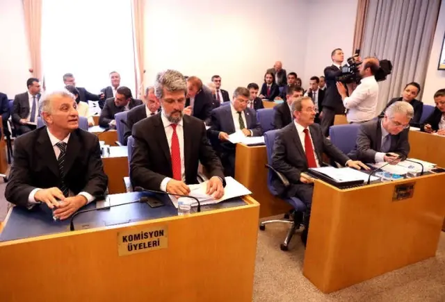 Bedelli Teklifi Görüşmeleri Plan ve Bütçe Komisyonu'nda Başladı Bedelli Teklifi Görüşmeleri Plan ve Bütçe Komisyonu'nda Başladı