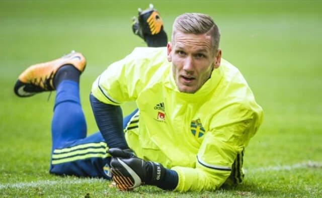 Cengiz Ünder'li Roma, İsveçli Kaleci Robin Olsen ile Anlaşma Sağladı