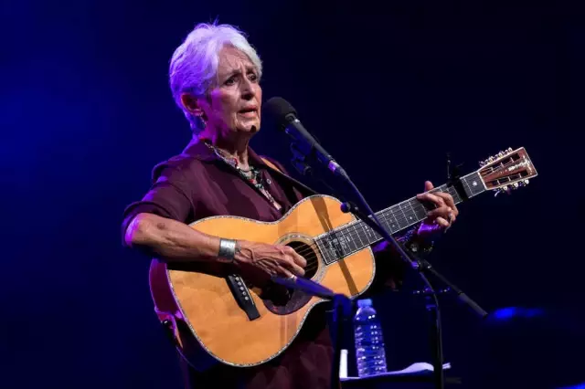 Joan Baez İstanbul'da Son Kez Konser Verdi