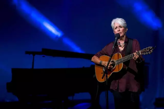 Joan Baez İstanbul'da Son Kez Konser Verdi