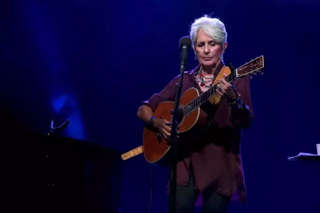 Joan Baez İstanbul'da Son Kez Konser Verdi