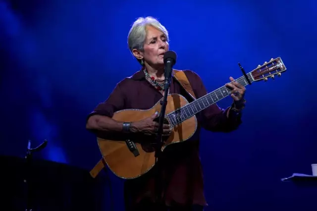 Joan Baez İstanbul'da Son Kez Konser Verdi