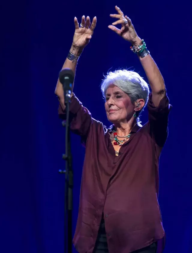 Joan Baez İstanbul'da Son Kez Konser Verdi