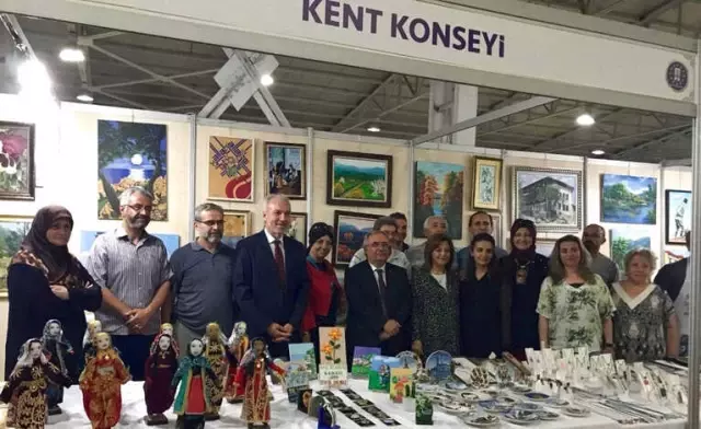 Sanatçıların Karma Sergisine İlgi Sanatçıların Karma Sergisine İlgi