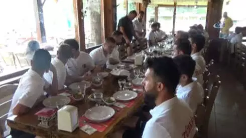Ampute Futbol Milli Takımı Gölcük'te Ağırlandı Ampute Futbol Milli Takımı Gölcük'te Ağırlandı