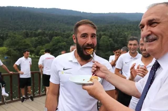 Ampute Futbol Milli Takımı Gölcük'te Ağırlandı Ampute Futbol Milli Takımı Gölcük'te Ağırlandı