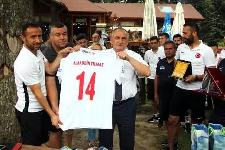 Ampute Milli Takımı, Gölcük Tabiat Parkı'nda Moral Depoladı Ampute Milli Takımı, Gölcük Tabiat Parkı'nda Moral Depoladı