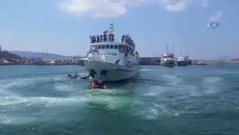 Ege Denizi'nde Arızalanan Yunan Feribotu 168 Yolcusuyla Birlikte Kurtarıldı