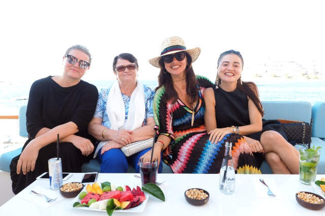 Hadise'nin Annesi Uyku İlacı İçerek İntihar Girişiminde Bulundu