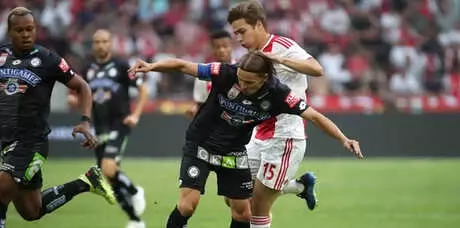 Devler Ligi'nde Ajax'tan Avantajlı Skor! Devler Ligi'nde Ajax'tan Avantajlı Skor!