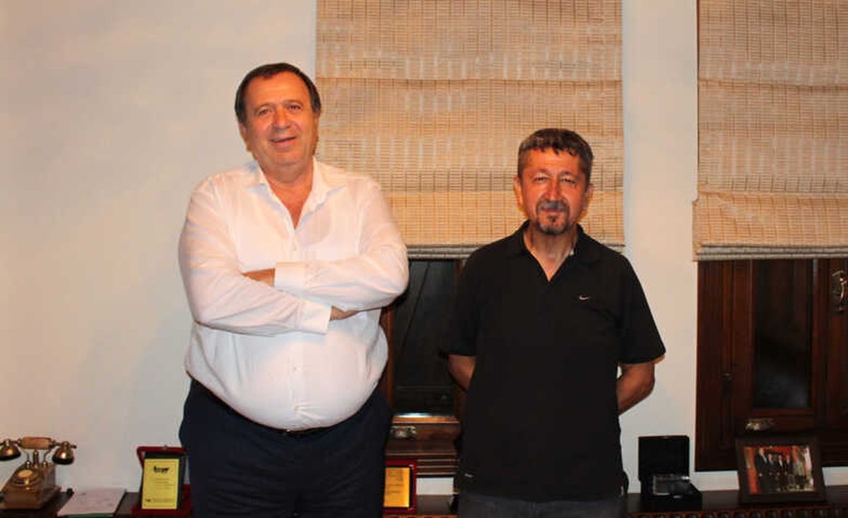 Rıdvan Şükür, Tarihçi Ulugün'ün Misafiri Oldu
