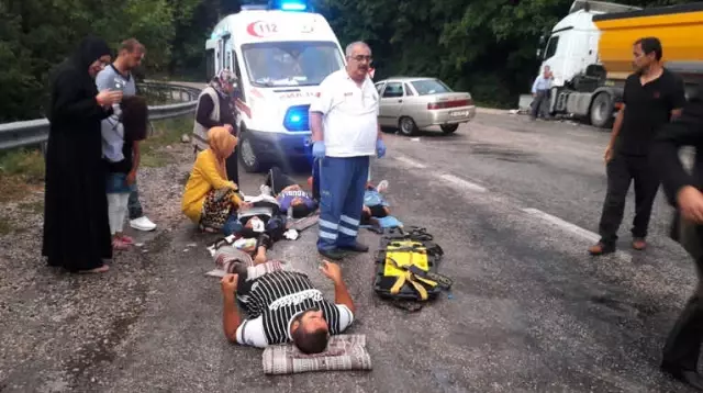 Bursa'da Kazada Can Pazarı: 5 Yaralı