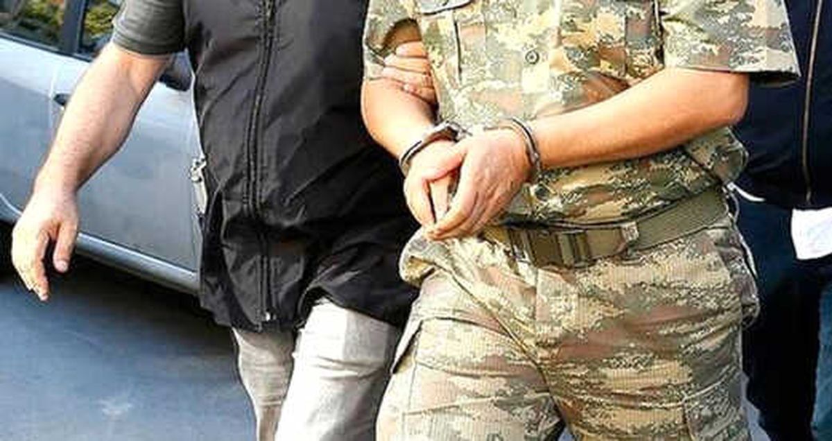 İstanbul'da Jandarma KOM Şube Komutanı, FETÖ'den Tutuklandı!
