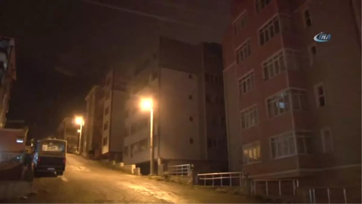 Elektriksiz Kalan Onlarca Kişi Mağdur Oldu&hellip; &quot;Mum Işığında Ders