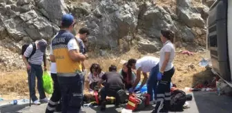 Ömer Karataş: Akseki'de Tur Otobüsü 2 Otomobille Çarpıştı: 2 Ölü, 30 Yaralı (3) - Yeniden Ömer Karataş: Akseki'de Tur Otobüsü 2 Otomobille Çarpıştı: 2 Ölü, 30 Yaralı (3) - Yeniden
