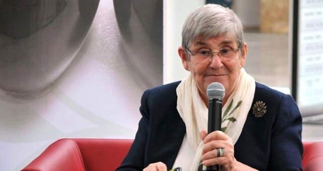 Canan Karatay'a meslekten 15 Gün Men Edildi