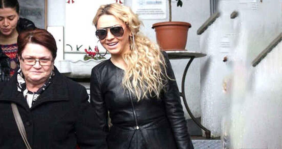 Hadise'nin Annesinin İntihar Mektubu, Mahkemeye Taşınıyor