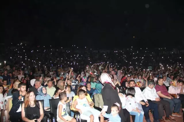 Kütahya Gediz'de İrem Derici Coşkusu