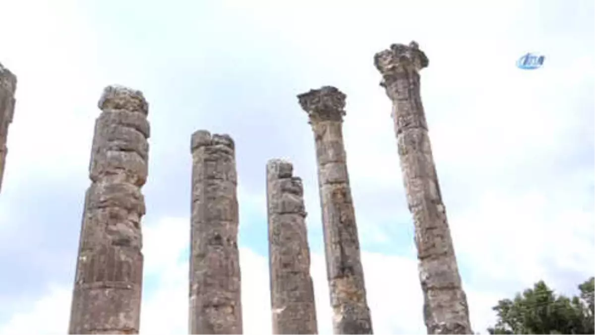 Doğu Akdeniz'in 'Efes'i Ziyaretçilerini Bekliyor