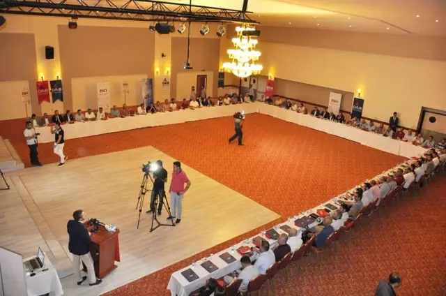 Elazığ'da İhracat Değerlendirme Toplantısı Yapıldı Elazığ'da İhracat Değerlendirme Toplantısı Yapıldı