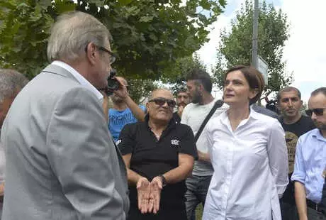Kaftancıoğlu Sütlüce'de Çöken Binanın Sakinleri ile Görüştü