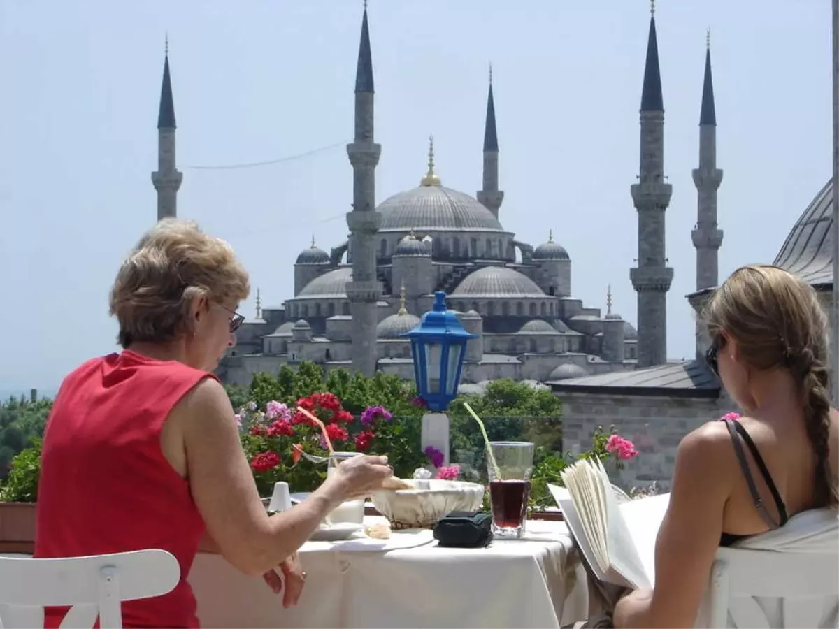 Sultanahmet'e Turist Akını