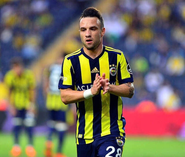 Galatasaray Teknik Direktörü Fatih Terim, Fenerbahçeli Valbuena'yı İstemiş