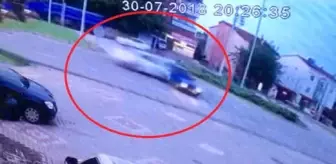 Mustafa Kır: Samsun'da Feci Kaza! Otomobilin Çarptığı Araç İkiye Bölündü: 2 Ölü, 5 Yaralı Mustafa Kır: Samsun'da Feci Kaza! Otomobilin Çarptığı Araç İkiye Bölündü: 2 Ölü, 5 Yaralı