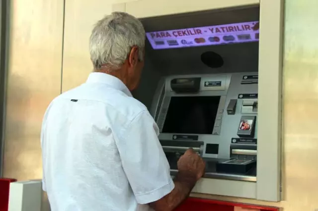 Vatandaş Fiyat Farklarından Habersiz Vatandaş Fiyat Farklarından Habersiz