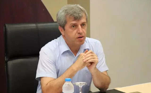 Vali Ahmet Çınar'ın Engelli İstihdamı Uyarısı Vali Ahmet Çınar'ın Engelli İstihdamı Uyarısı