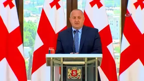 Gürcistan'da Başkanlık Seçimlerinin Tarihi Belli Oldu- Halk, İlk Defa Devlet Başkanı İçin Oy Verecek Gürcistan'da Başkanlık Seçimlerinin Tarihi Belli Oldu- Halk, İlk Defa Devlet Başkanı İçin Oy Verecek
