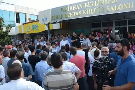 Bilecik'te Çimento Fabrikasına Karpuzlu Tepki Bilecik'te Çimento Fabrikasına Karpuzlu Tepki