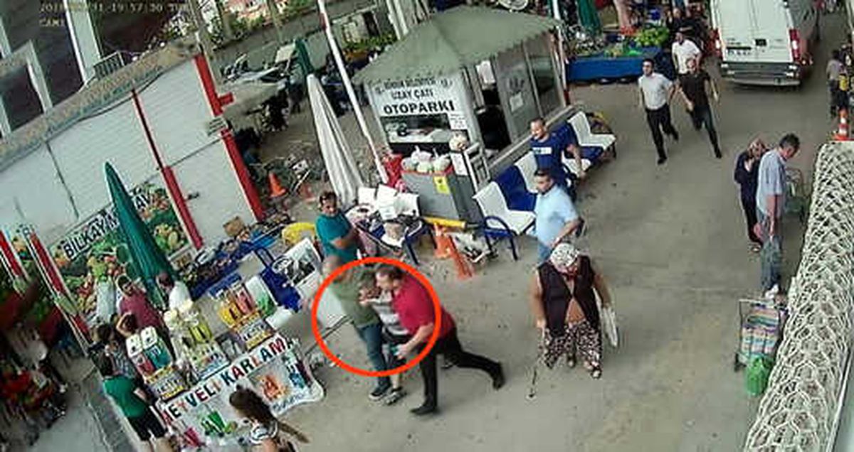 Burdur'da, Küçük Kız Çocuğuna Cinsel Organını Gösteren Sapık Tutuklandı