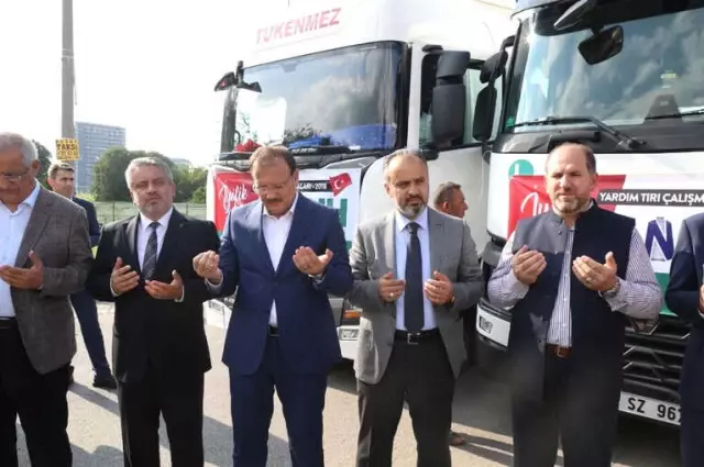 Bursa'dan Suriye'ye Yardım Konvoyu Bursa'dan Suriye'ye Yardım Konvoyu