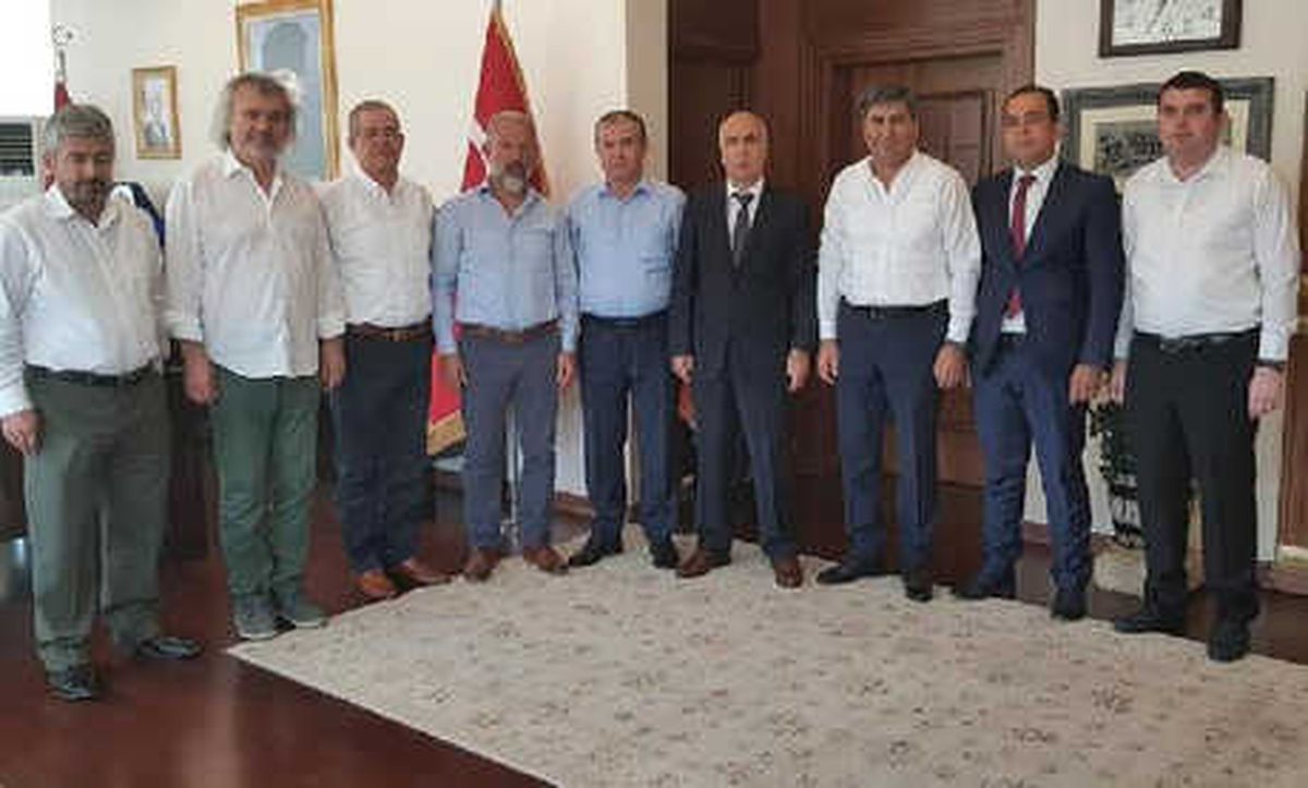 Denizlispor Vali'ye Çıktı