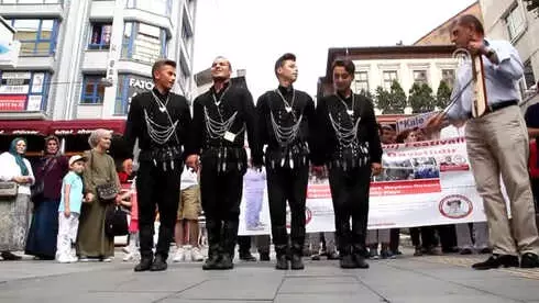 Festivale 'Islık Dili' ile Davet Festivale 'Islık Dili' ile Davet