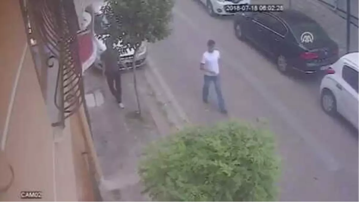 Zeytinburnu'nda Suçüstü Yakalanan Hırsızlık Şüphelisi Tutuklandı